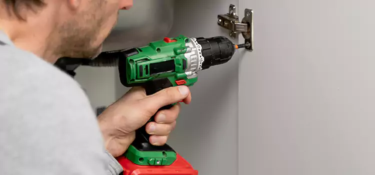 Commercial Door Hinge Repair Calumet City